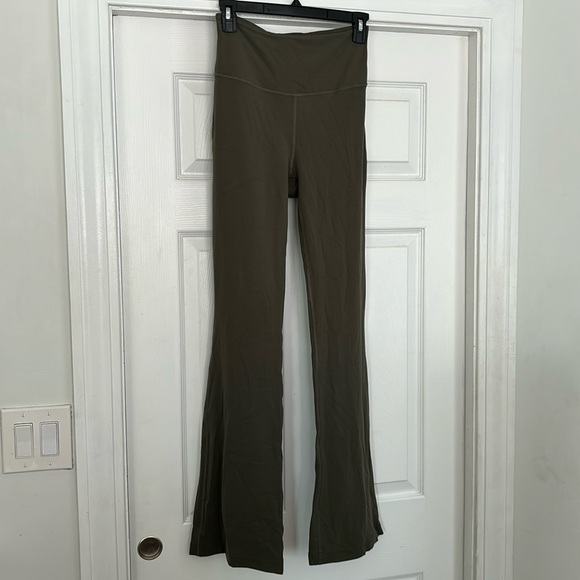 Lululemon Groove Super High Rise Flared Pant Nulu - Picture 7 of 11
